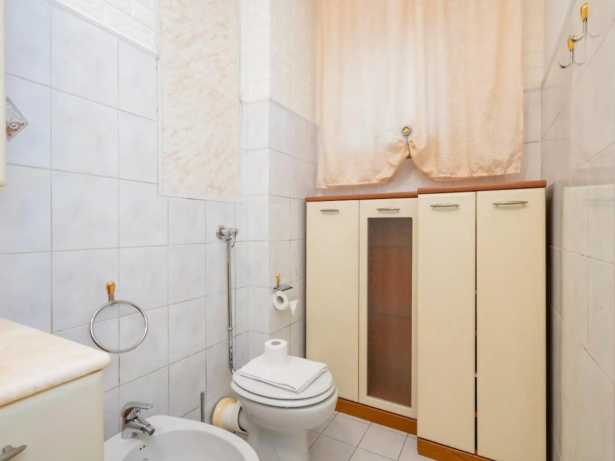 Abeti House Apartman Milánó